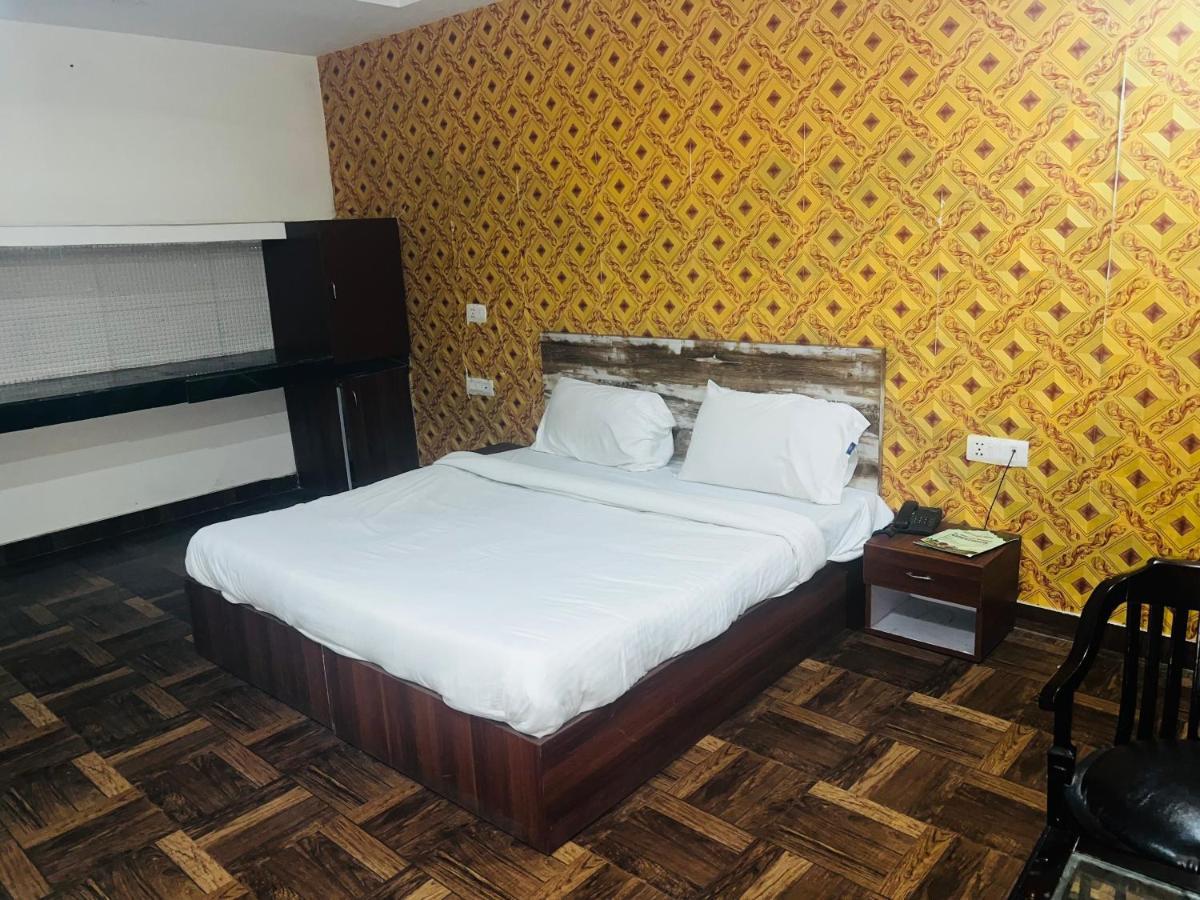 Hotel Asian Plaza Delhi Airport New Delhi Ngoại thất bức ảnh